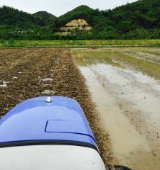 田んぼ代搔きロータリー